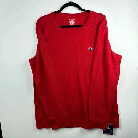 RED HENLEY SZ L CHAMPION NWT COTTON POLYESTER LONG SLEEVE CUFF SOFT LIGHTWEIGHT - Picture 1 of 7